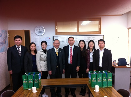 Hình ảnh đoàn cán bộ lãnh đạo Trường cao đẳng Kinh tế - Tài chính Thái Nguyên sang thăm và làm việc tại trường Nhật ngữ Asahi - Nhật Bản 