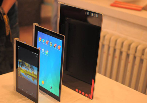 Lenovo Yoga Tablet 2 Pro tích hợp máy chiếu xuất hiện tại Việt Nam