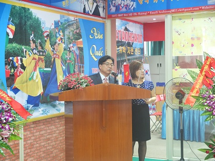Lễ khai trương Trung tâm đào tạo và tư vấn du học Hàn Quốc tại Trường cao đẳng Kinh tế - Tài chính Thái Nguyên
